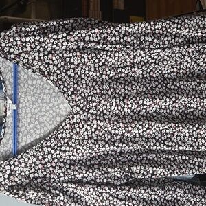 Reitmans Top lg w/stretch